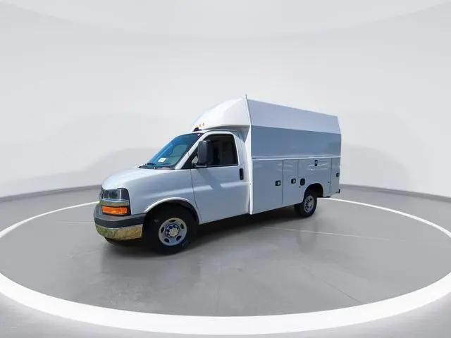 2026 Chevrolet Express Cutaway Work Van