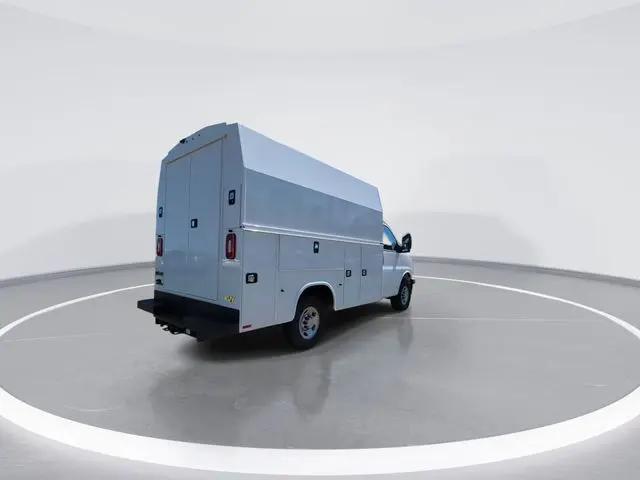 2026 Chevrolet Express Cutaway Work Van