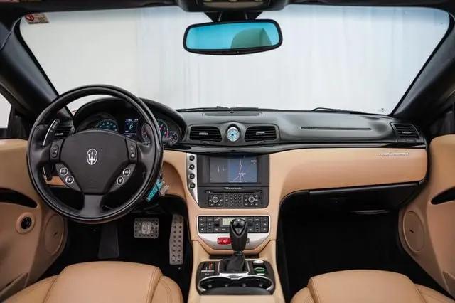 2011 Maserati GranTurismo Standard
