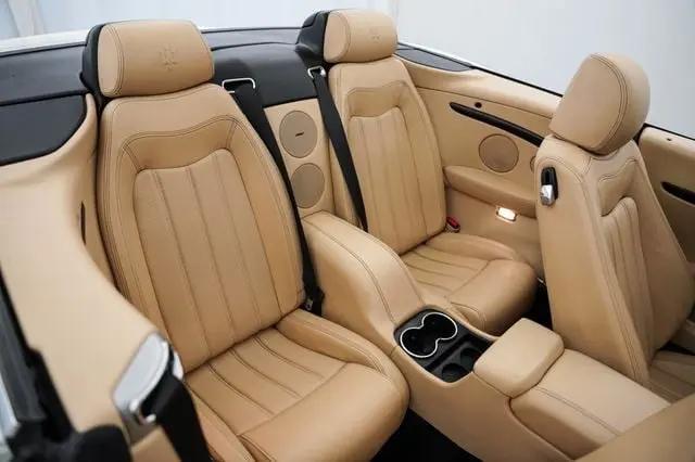 2011 Maserati GranTurismo Standard