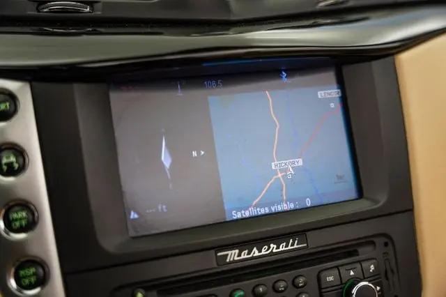 2011 Maserati GranTurismo Standard