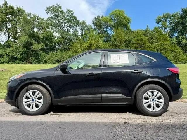 2022 Ford Escape S