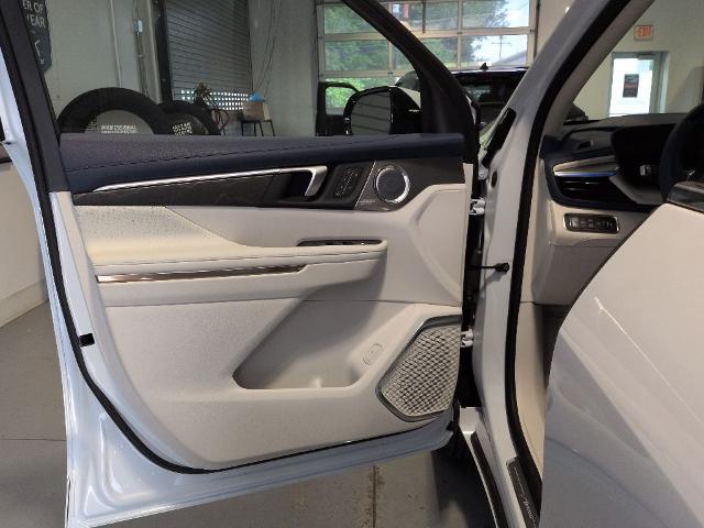 2026 Buick Enclave Avenir FWD