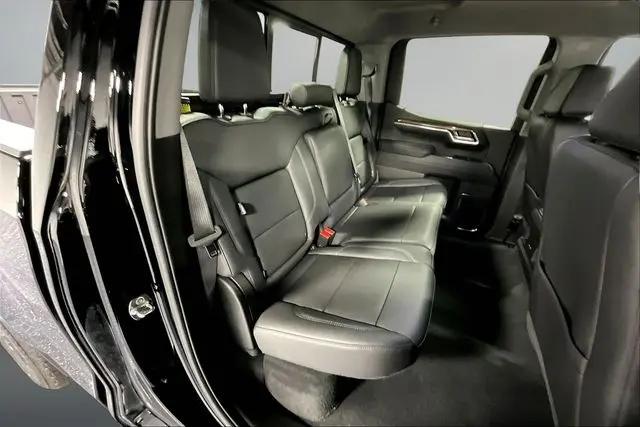 2026 Chevrolet Silverado 1500 4WD Crew Cab Standard Bed LT Trail Boss