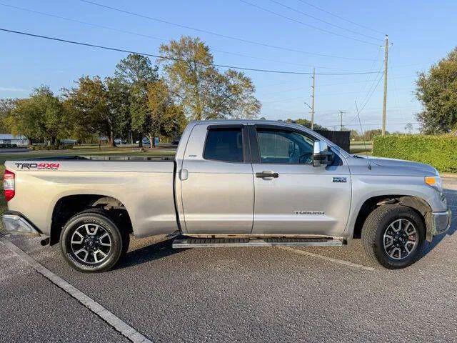 2014 Toyota Tundra SR5 5.7L V8