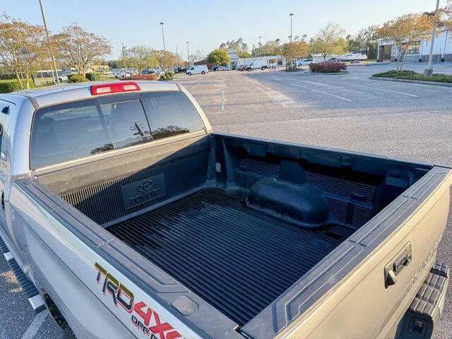 2014 Toyota Tundra SR5 5.7L V8