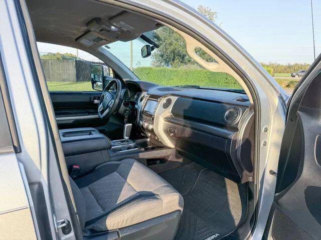 2014 Toyota Tundra SR5 5.7L V8