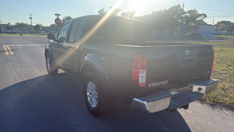 2015 Nissan Frontier SV