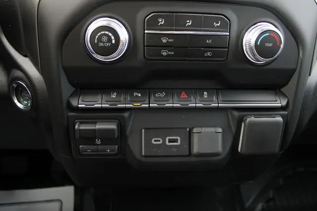 2026 GMC Sierra 2500HD Double Cab, Standard Bed, Pro, RWD