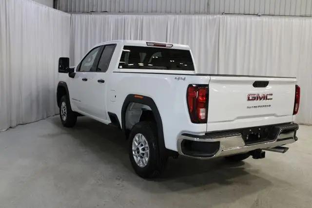 2026 GMC Sierra 2500HD Double Cab, Standard Bed, Pro, RWD