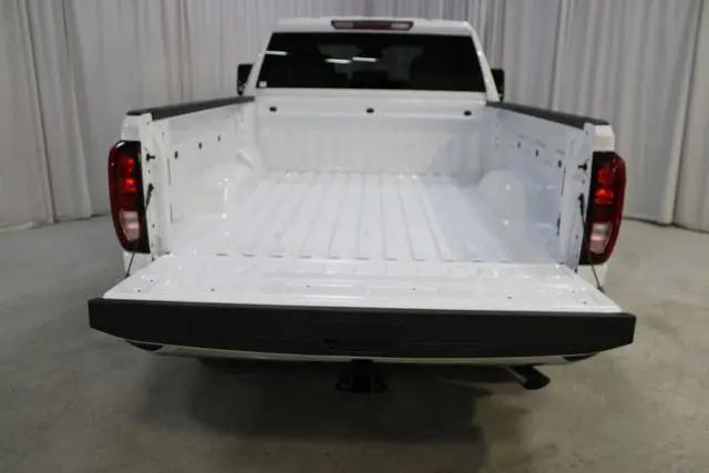 2026 GMC Sierra 2500HD Double Cab, Standard Bed, Pro, RWD