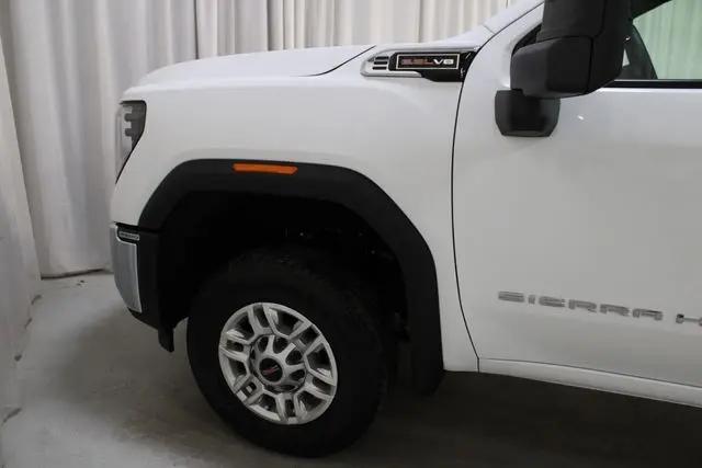 2026 GMC Sierra 2500HD Double Cab, Standard Bed, Pro, RWD