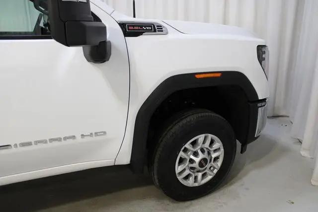2026 GMC Sierra 2500HD Double Cab, Standard Bed, Pro, RWD