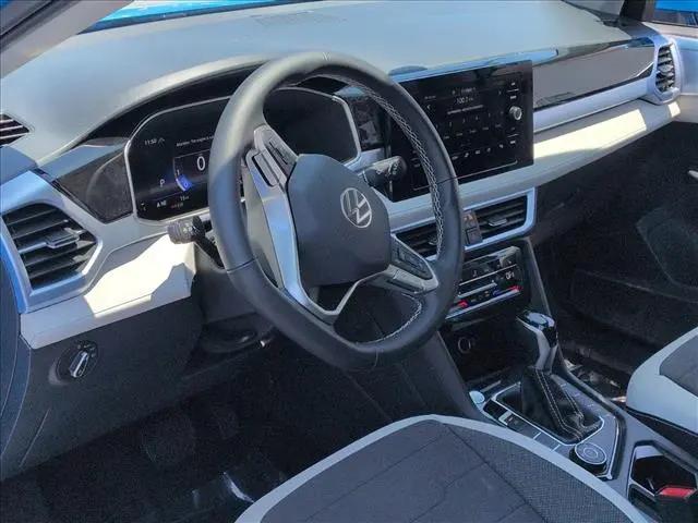 2026 Volkswagen Taos SE
