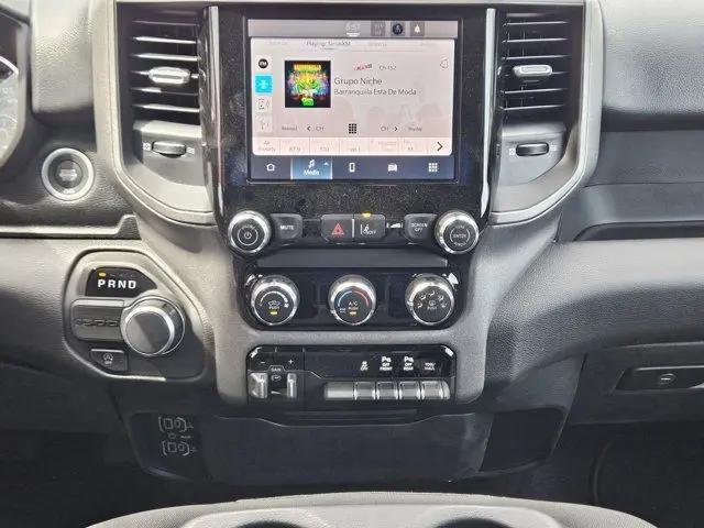 2026 Ram 1500 Express Crew Cab 4x2 5'7" Box
