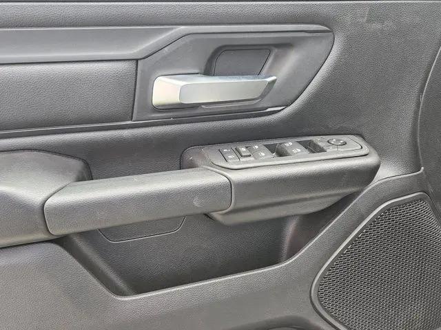 2026 Ram 1500 Express Crew Cab 4x2 5'7" Box