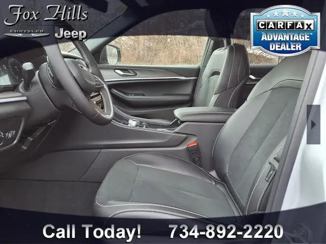 2026 Jeep Grand Cherokee L Altitude 4x4