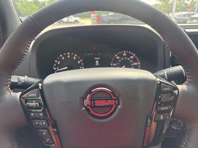 2026 Nissan Frontier Crew Cab PRO-4X 4x4