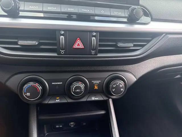 2024 Kia Forte LXS