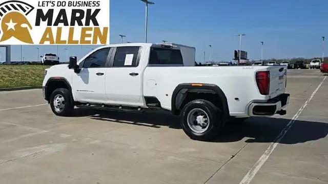 2025 GMC Sierra 3500HD 4WD Crew Cab Long Bed Pro