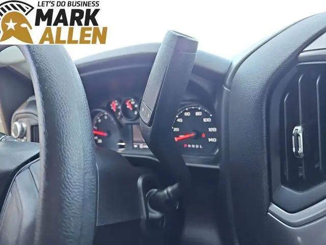 2025 GMC Sierra 3500HD 4WD Crew Cab Long Bed Pro