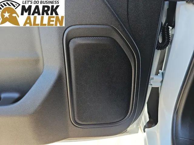 2025 GMC Sierra 3500HD 4WD Crew Cab Long Bed Pro