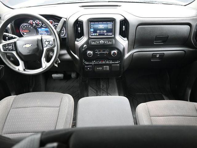 2022 Chevrolet Silverado 2500HD 4WD Crew Cab Standard Bed Custom