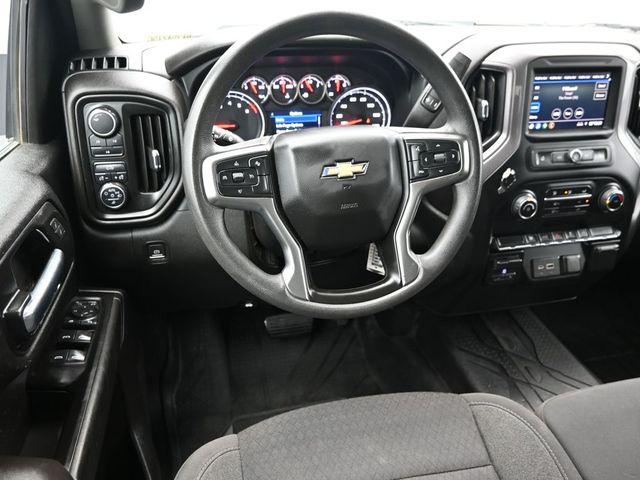 2022 Chevrolet Silverado 2500HD 4WD Crew Cab Standard Bed Custom