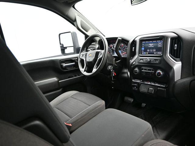 2022 Chevrolet Silverado 2500HD 4WD Crew Cab Standard Bed Custom