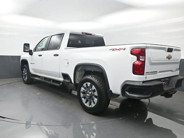 2022 Chevrolet Silverado 2500HD 4WD Crew Cab Standard Bed Custom