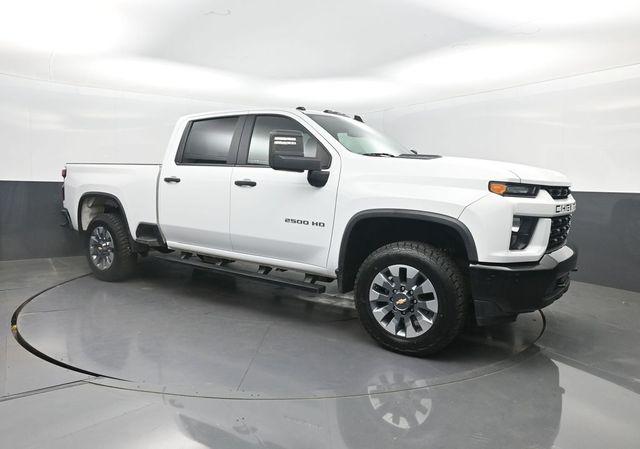 2022 Chevrolet Silverado 2500HD 4WD Crew Cab Standard Bed Custom