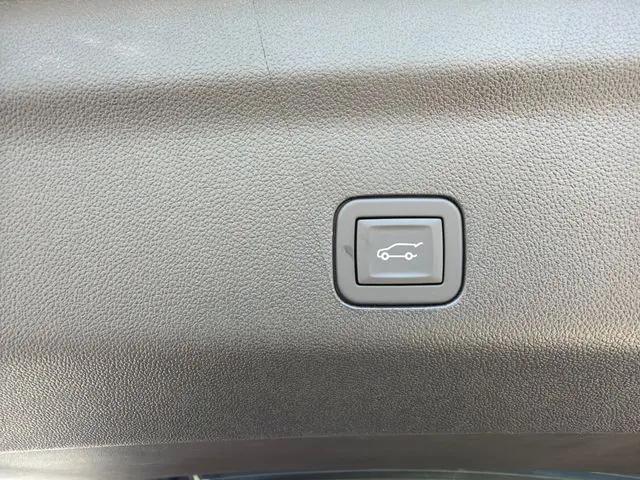 2026 Chevrolet Tahoe 4WD Premier