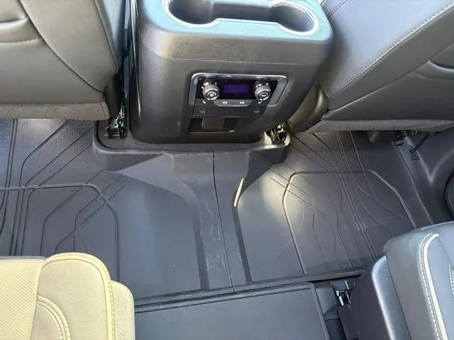 2026 Chevrolet Tahoe 4WD Premier