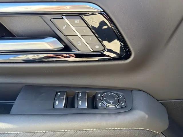 2026 Chevrolet Tahoe 4WD Premier
