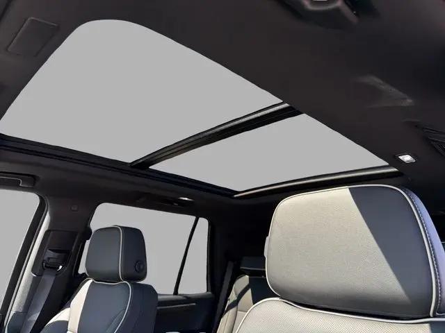 2026 Chevrolet Tahoe 4WD Premier