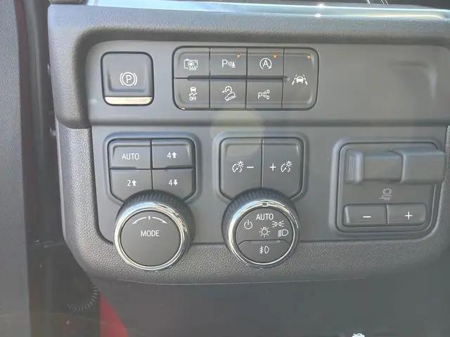 2026 Chevrolet Tahoe 4WD Premier
