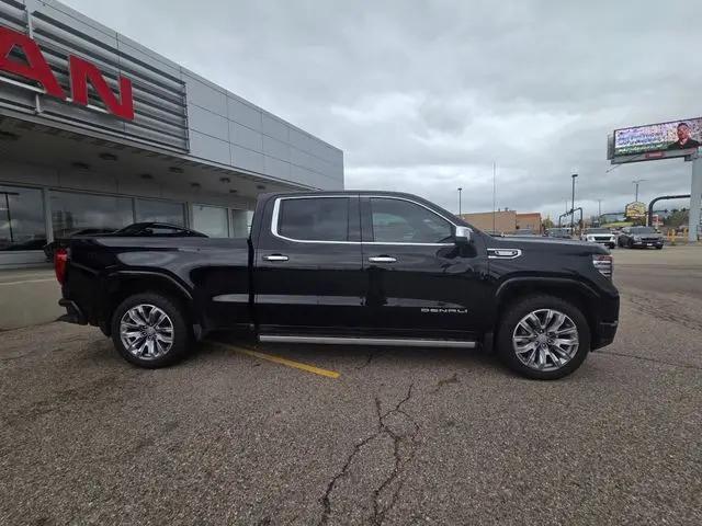 2022 GMC Sierra 1500 4WD Crew Cab Standard Box Denali