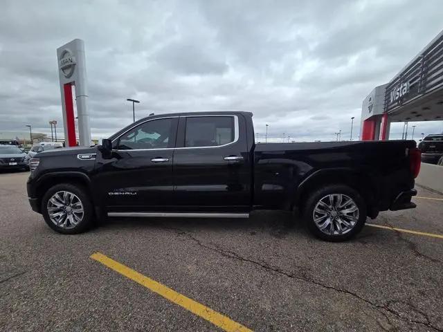 2022 GMC Sierra 1500 4WD Crew Cab Standard Box Denali