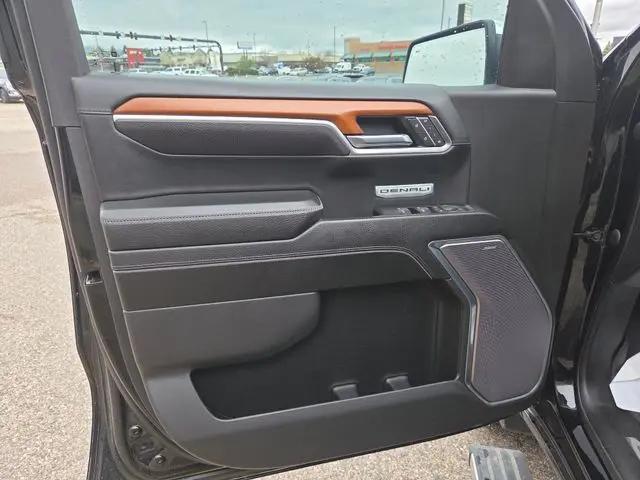 2022 GMC Sierra 1500 4WD Crew Cab Standard Box Denali
