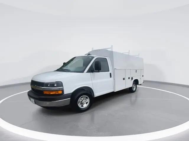 2026 Chevrolet Express Cutaway Work Van