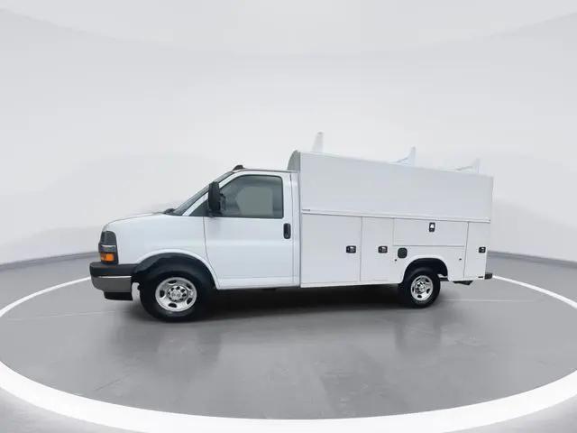 2026 Chevrolet Express Cutaway Work Van