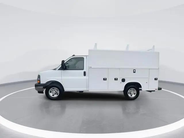 2026 Chevrolet Express Cutaway Work Van