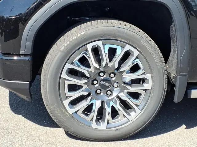 2026 GMC Sierra 1500 Crew Cab, Short Bed, Denali Ultimate, 4WD