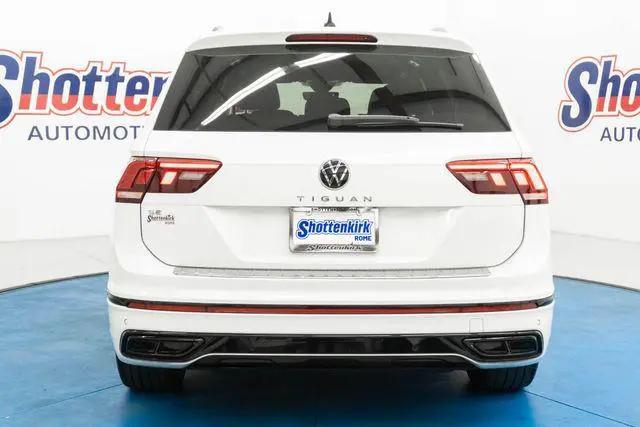 2023 Volkswagen Tiguan 2.0T SE R-Line Black