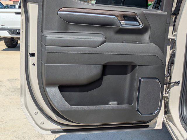 2026 Chevrolet Silverado 1500 4WD Crew Cab Short Bed RST