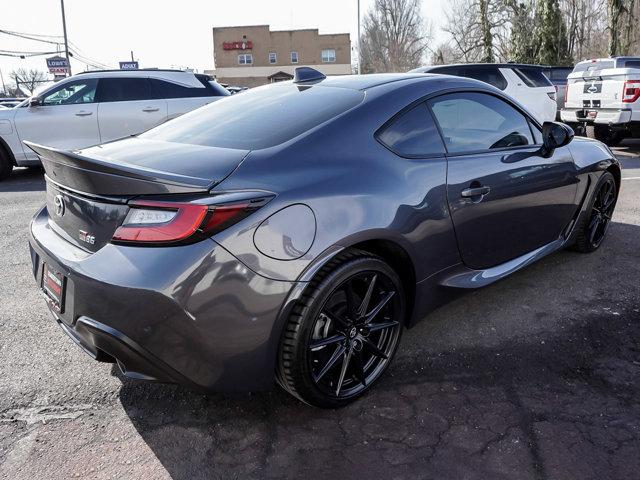 2025 Toyota GR86 Premium