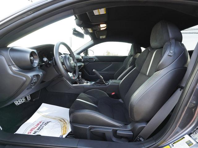 2025 Toyota GR86 Premium