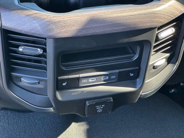 2026 Ram 2500 Laramie Crew Cab 4x4 64 Box