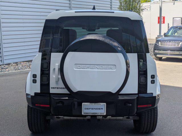 2026 Land Rover Defender P400 X-Dynamic SE