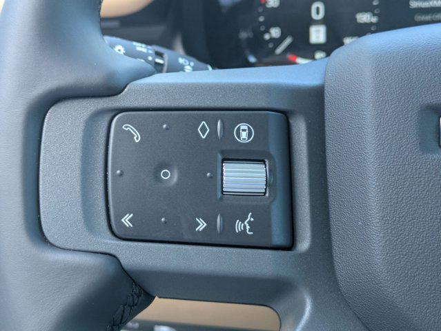 2026 Land Rover Defender P400 X-Dynamic SE